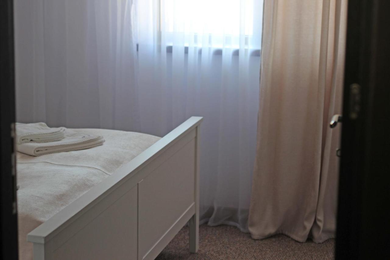 Pensiunea Casa Iorgovanul Urseni Mosnita Noua Dış mekan fotoğraf